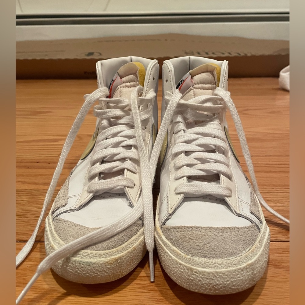 Nike Blazer Mid ‘77 Vintage Women’s Shoes sz 7 - Picture 6 of 7